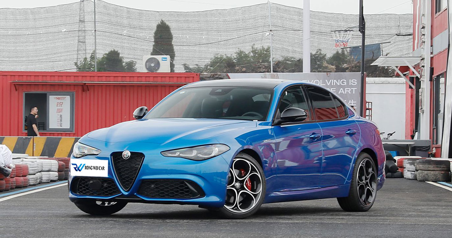 Alfa Romeo Giulia 2024