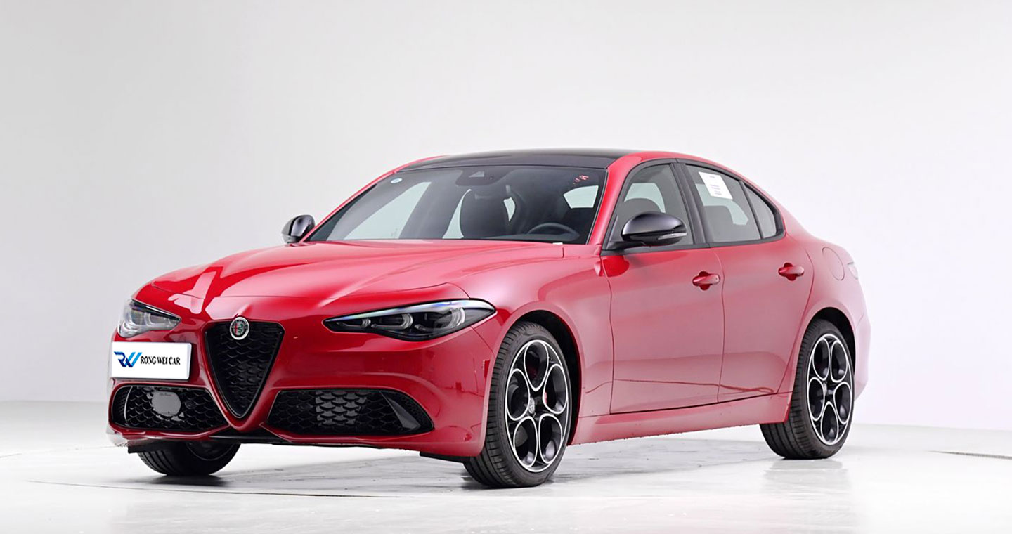 Alfa Romeo Giulia 2024
