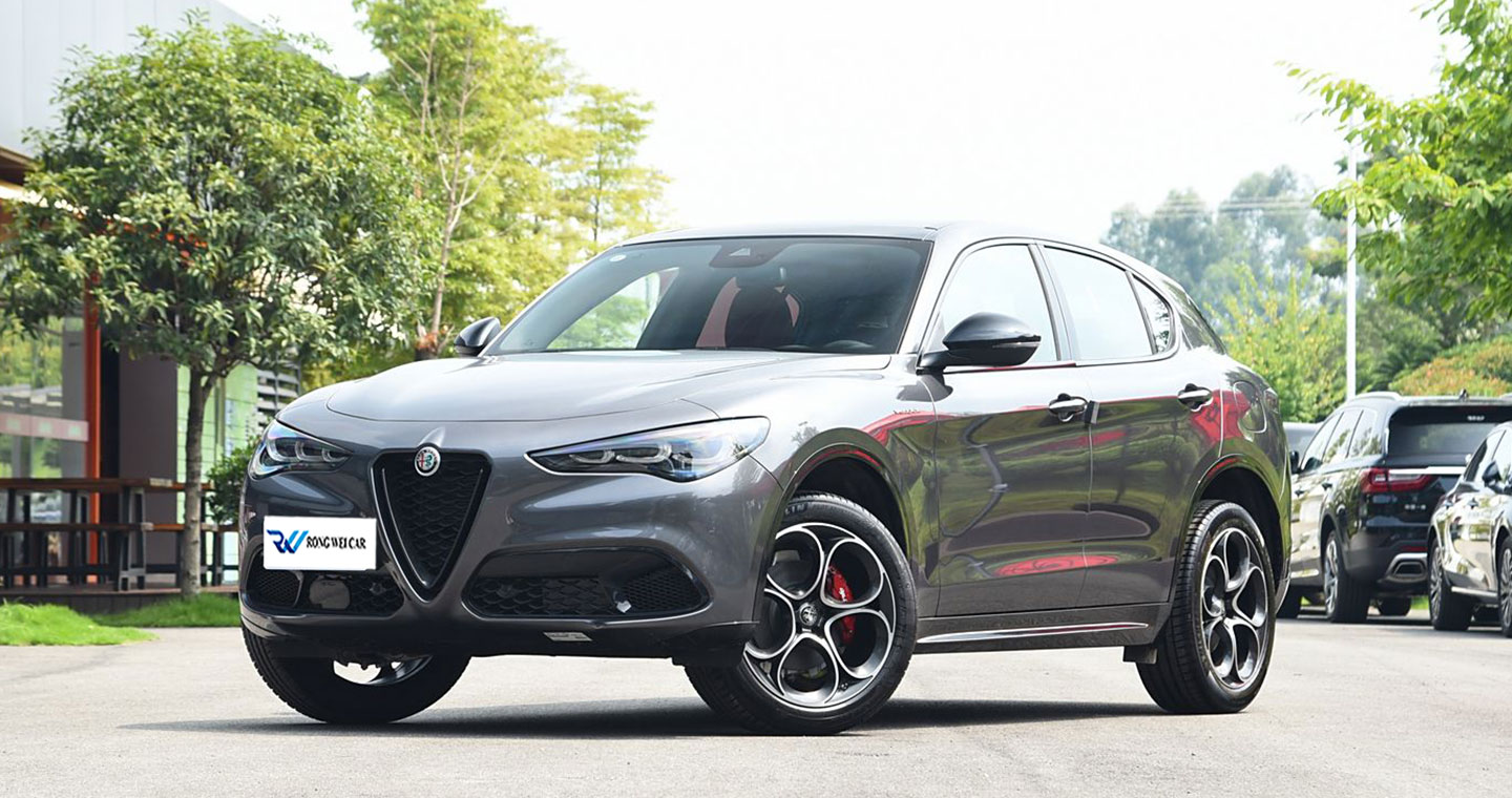 Alfa Romeo Stelvio 2024