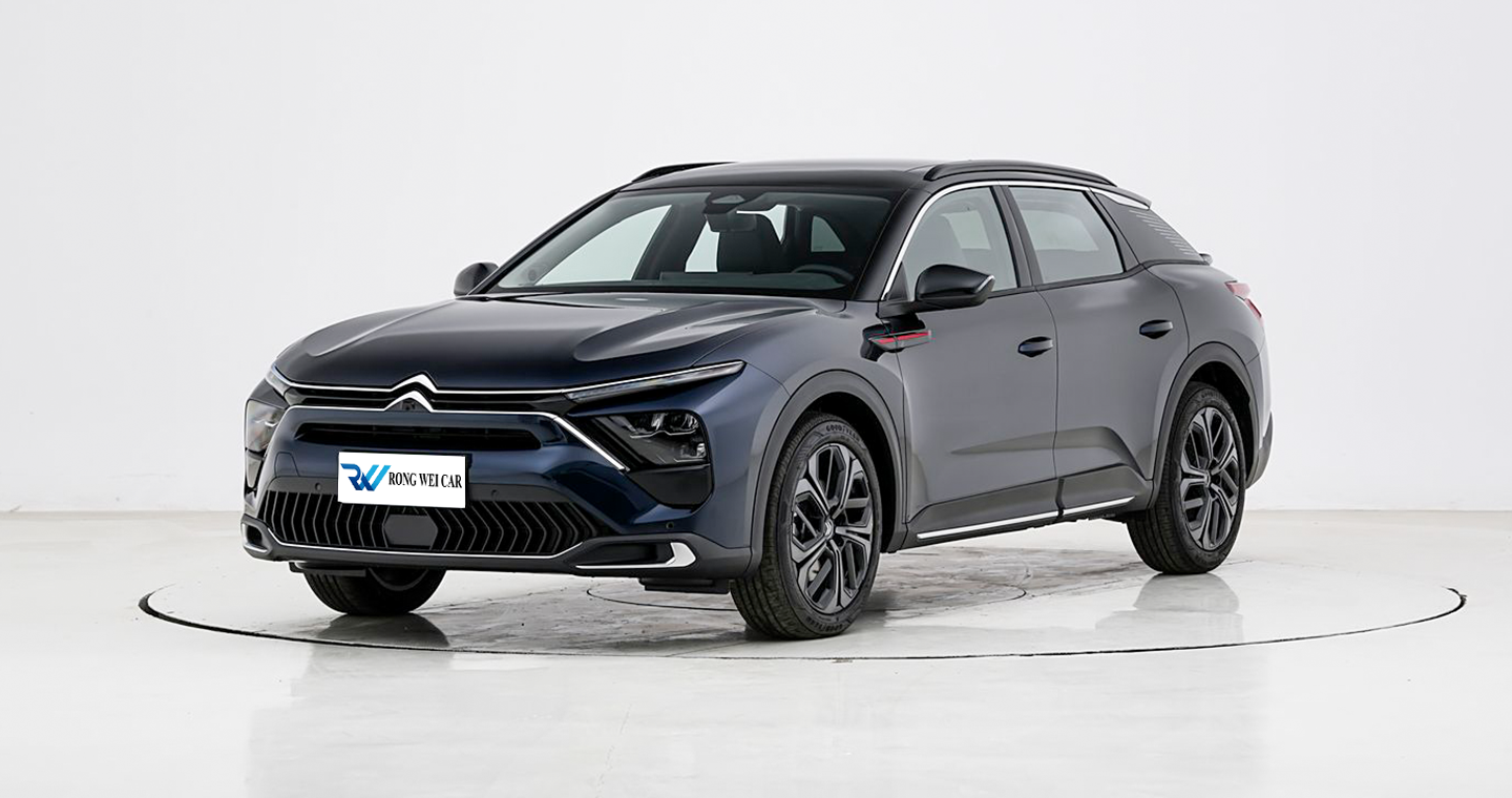 Citroen Versailles C5 X 2025