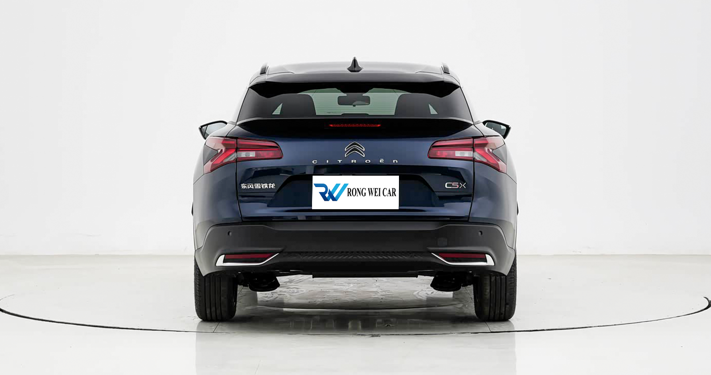 Citroen Versailles C5 X 2025