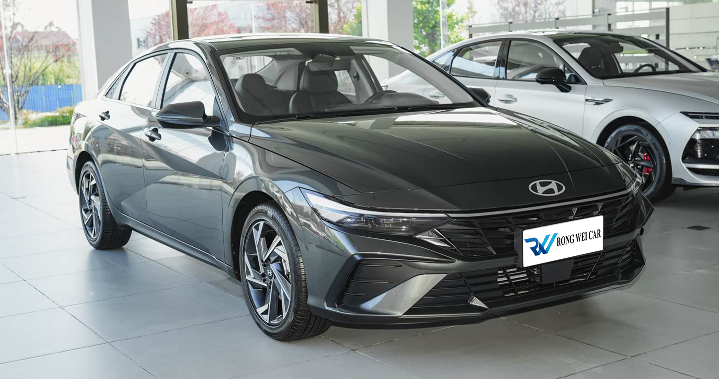 Hyundai Elantra 2023